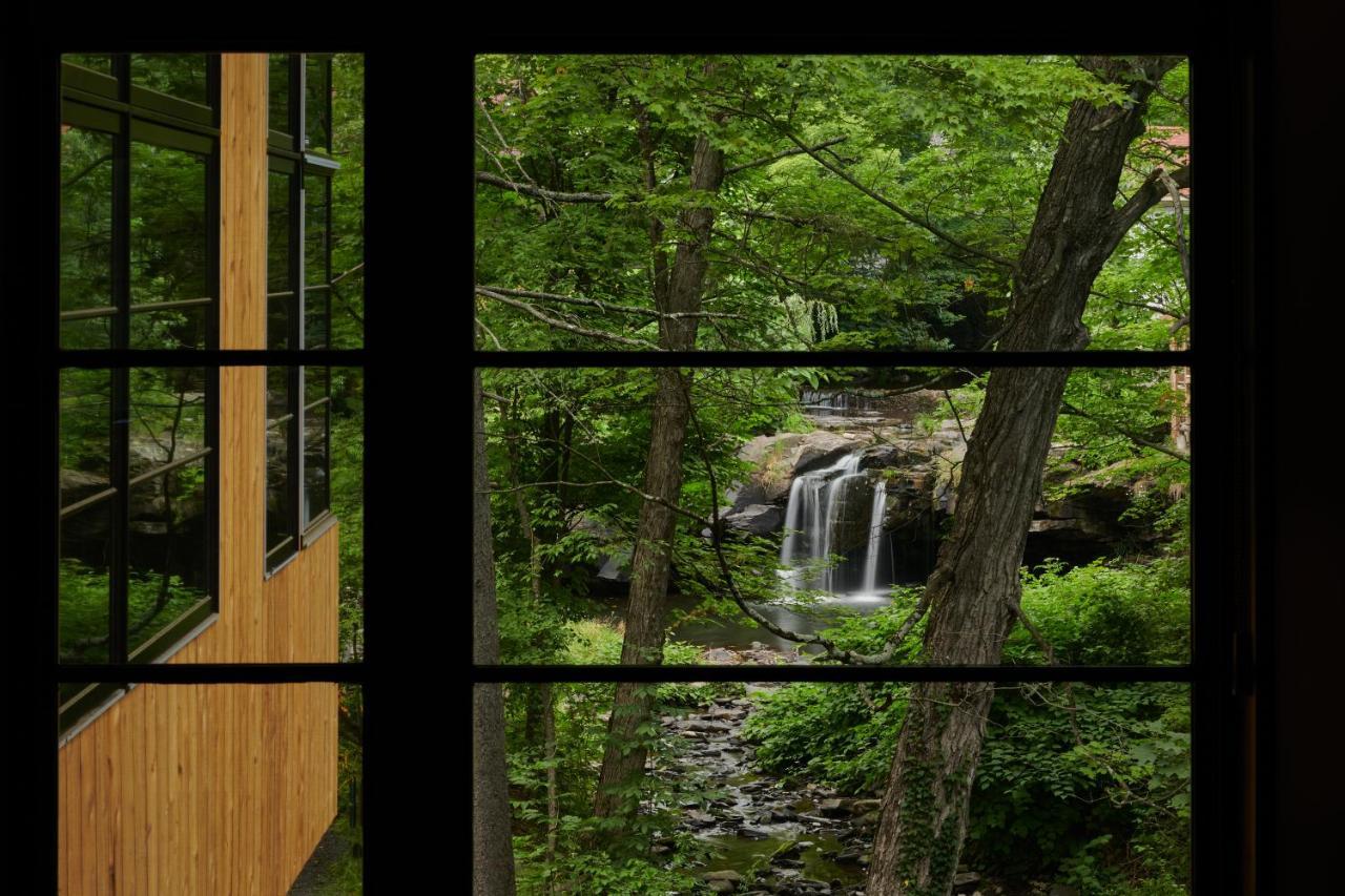 Woodstock Way Hotel Luaran gambar