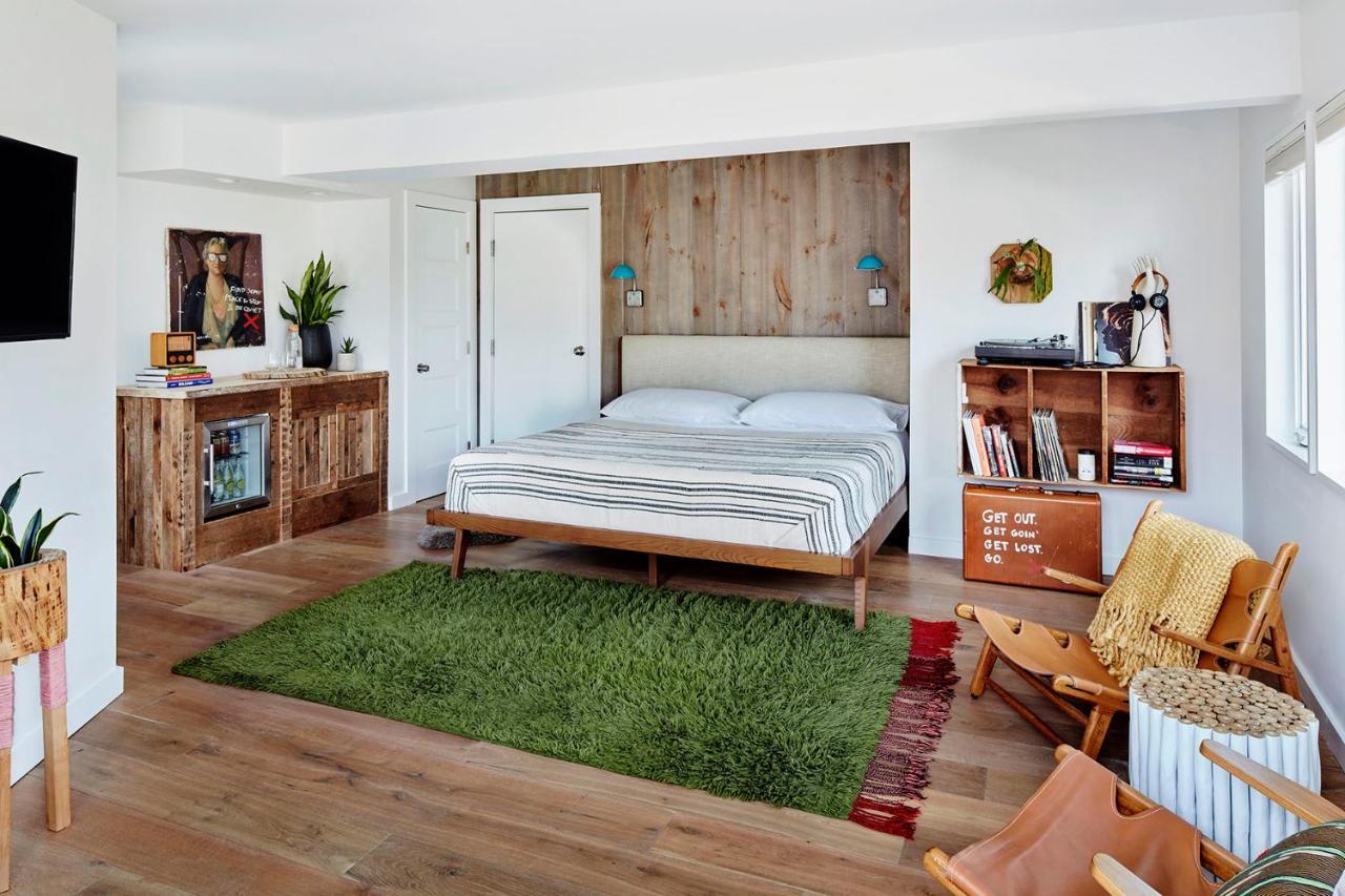 Woodstock Way Hotel Luaran gambar