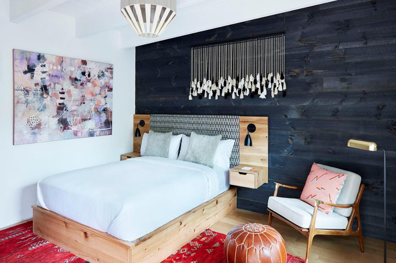 Woodstock Way Hotel Luaran gambar