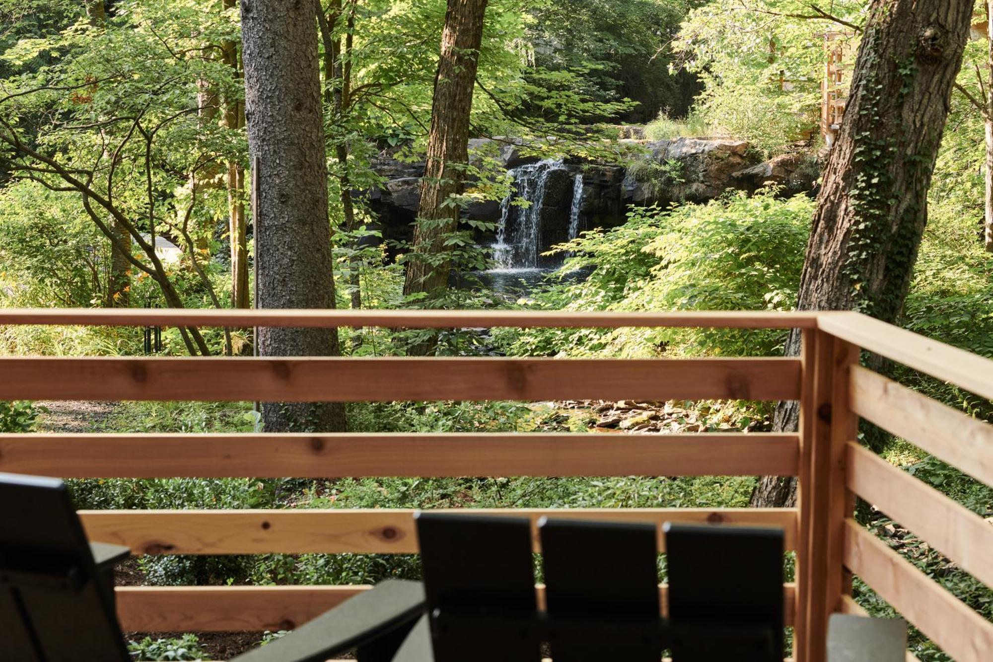 Woodstock Way Hotel Luaran gambar
