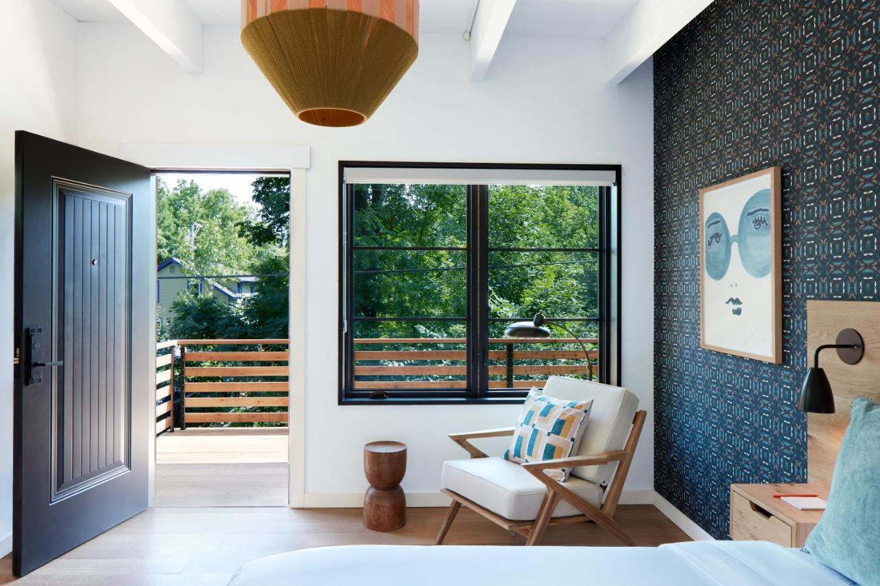 Woodstock Way Hotel Luaran gambar
